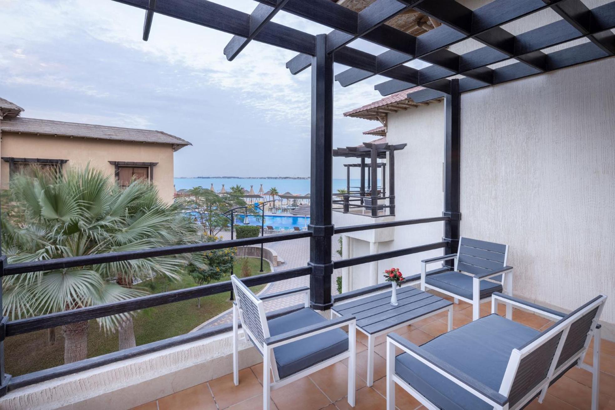 Braira Al Azizya Hotel & Resort Эль-Хубар Экстерьер фото