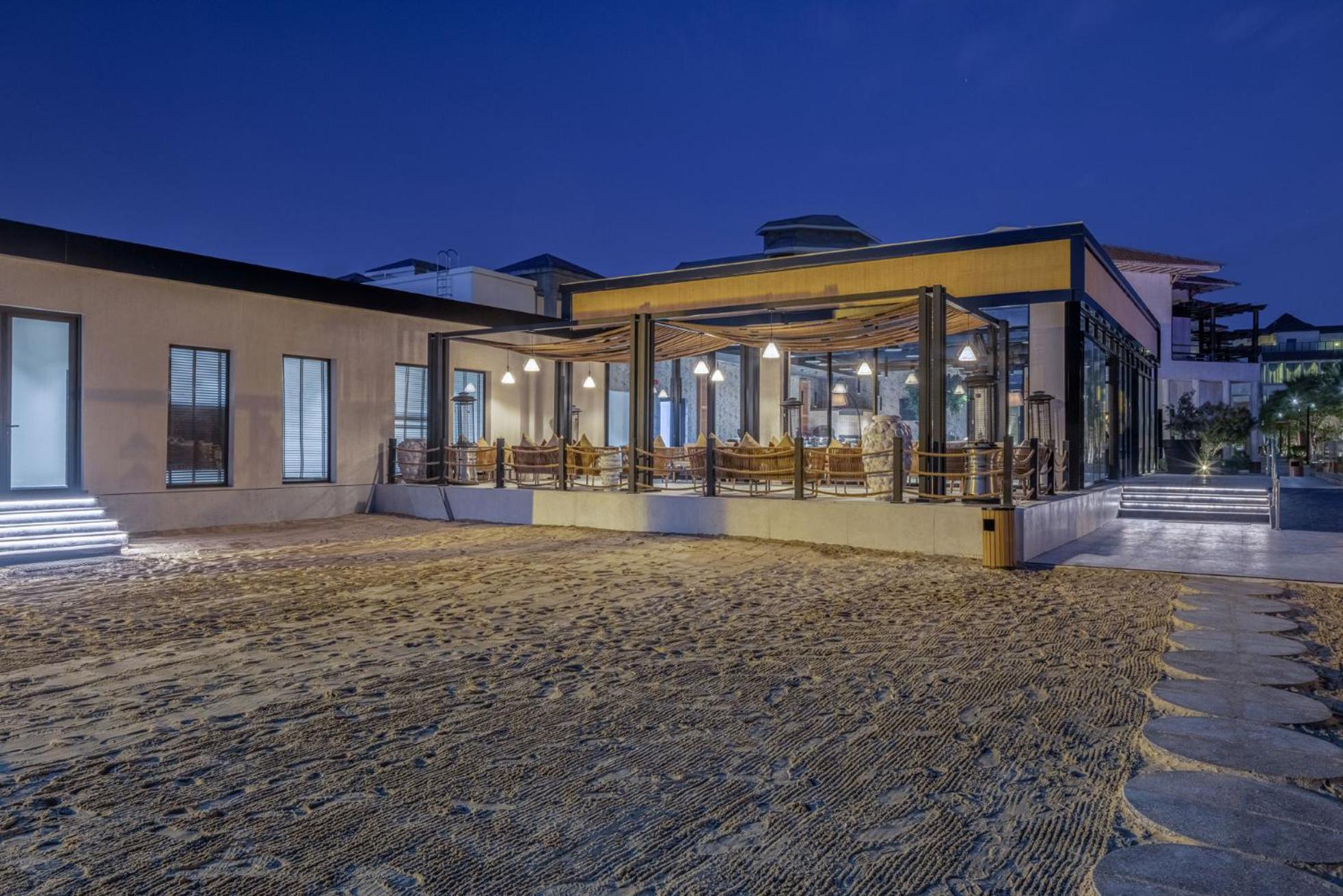 Braira Al Azizya Hotel & Resort Эль-Хубар Экстерьер фото