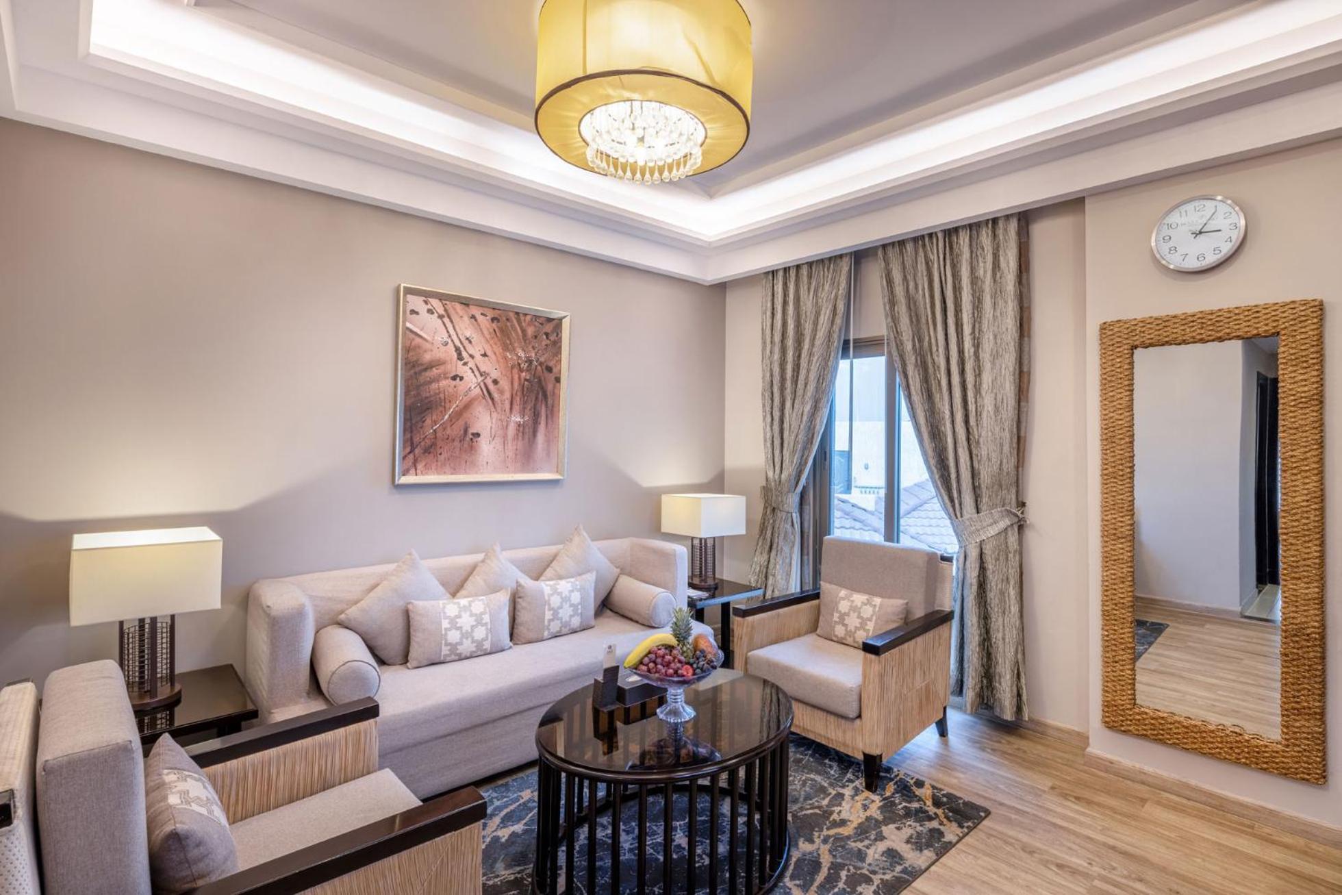 Braira Al Azizya Hotel & Resort Эль-Хубар Экстерьер фото